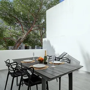 One Bedroom Walking Distance To Puerto Banus Marbella